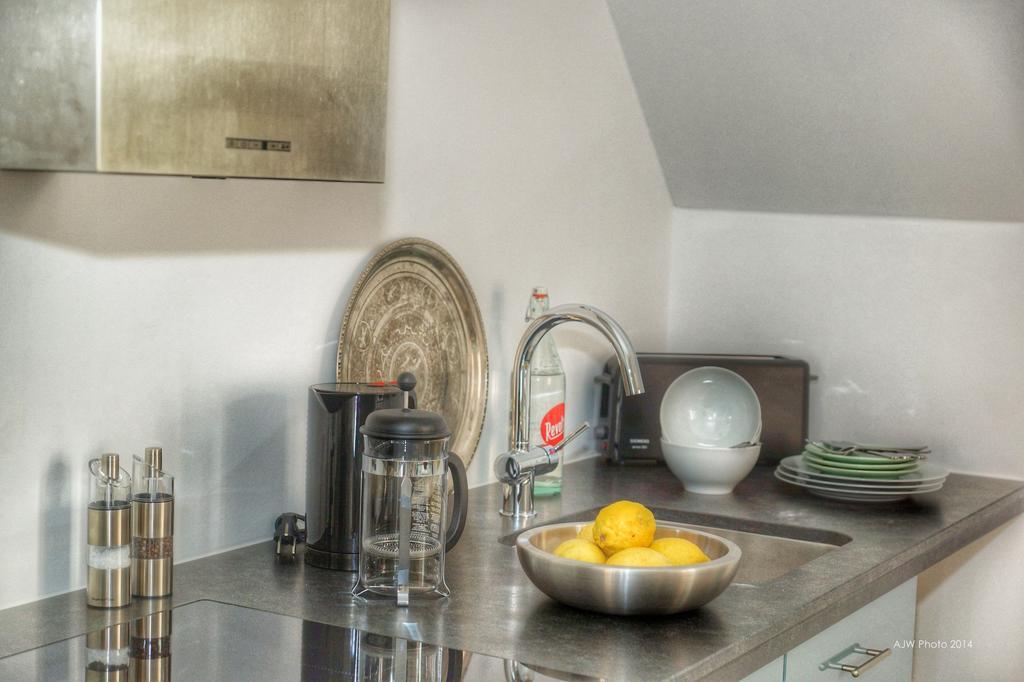 Apartment Am Schlosshof Besigheim Quarto foto