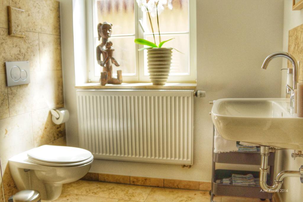 Apartment Am Schlosshof Besigheim Quarto foto